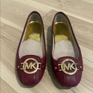 Michael Kors burgundy flats 7 1/2